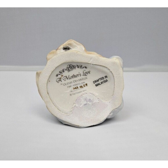 A Mother's Love by Glenis Devereaux Franklin Mint Fine Porcelain Figurine 6.75" - Picture 9 of 11